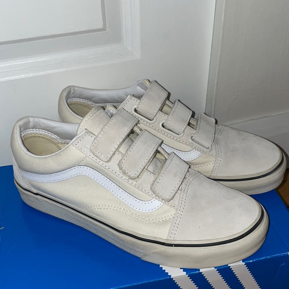 Suede Canvas Old Skool Vans - Picture 2 of 6